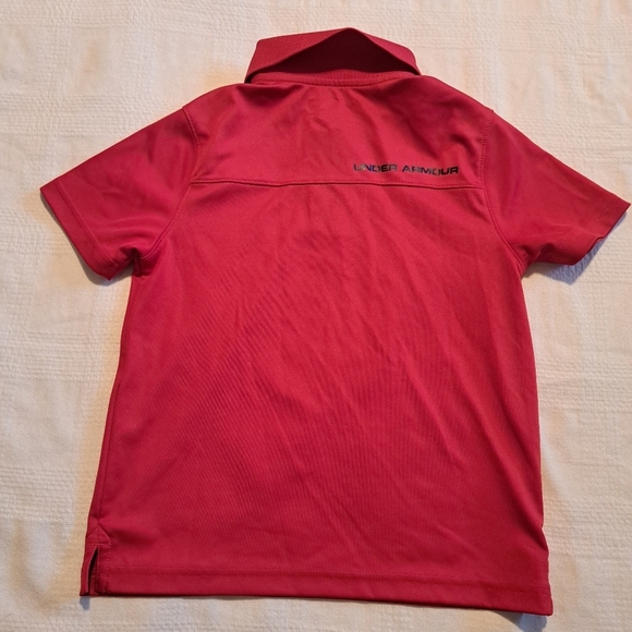 Under Armour boys size YXS red polo loose heat gear, EUC - Picture 3 of 4
